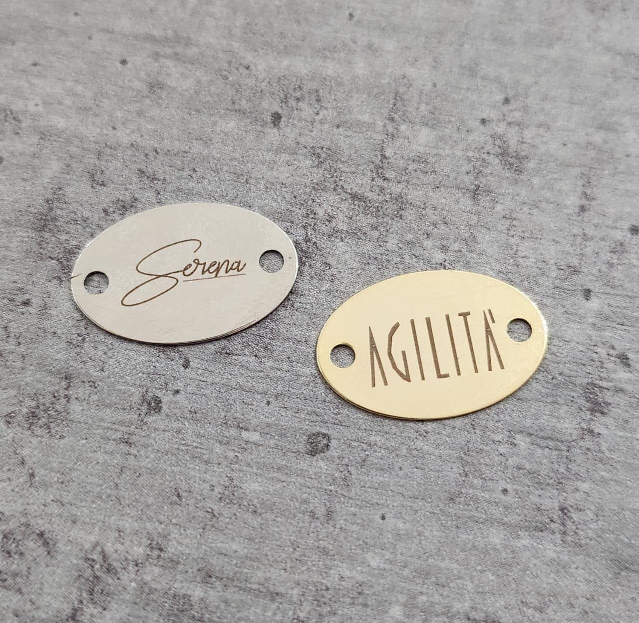 15217868370_etiqueta_oval_1_8_x_1_2_cm_gravacao_a_laser_150_unidades_7812035_1_117e44339ec7fb2dca1c04f2c25f.jpeg Etiqueta Oval 1,8 x 1,2 cm - Linha Laser - Imagem 1