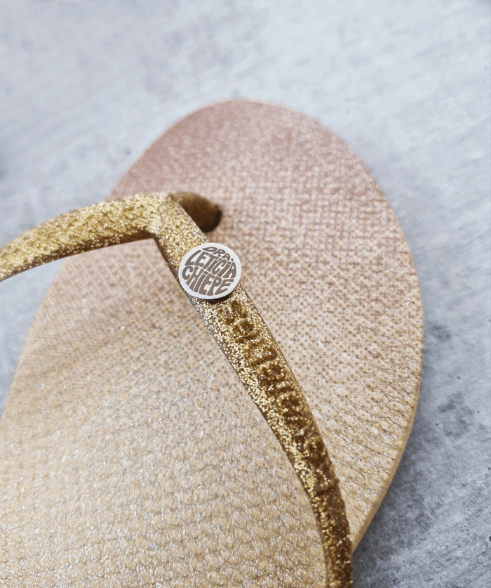 Pin de chinelo 1,2 cm - Linha Laser - à partir de 40 unidades - Imagem 1